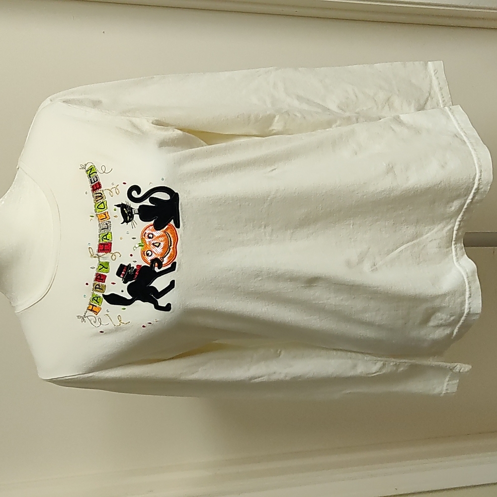 VNTG Halloween Tee